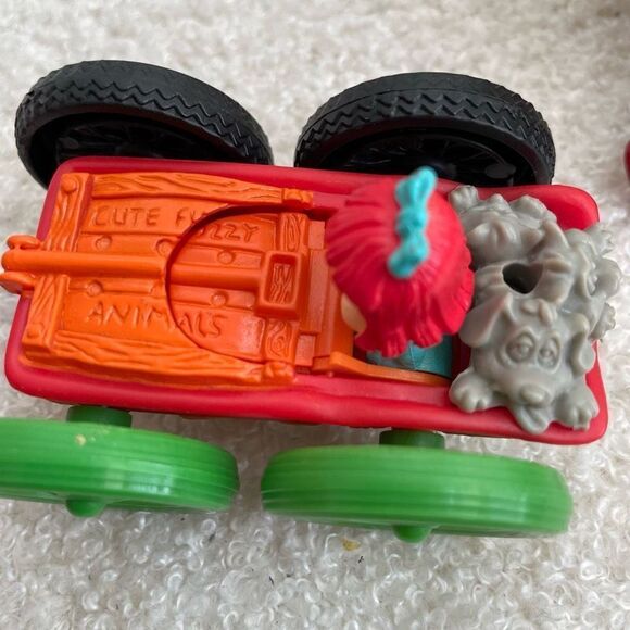3 Vintage 80s 90s Looney Tunes Tiny Tunes Small Vehicles Car Airplane - Picture 8 of 10